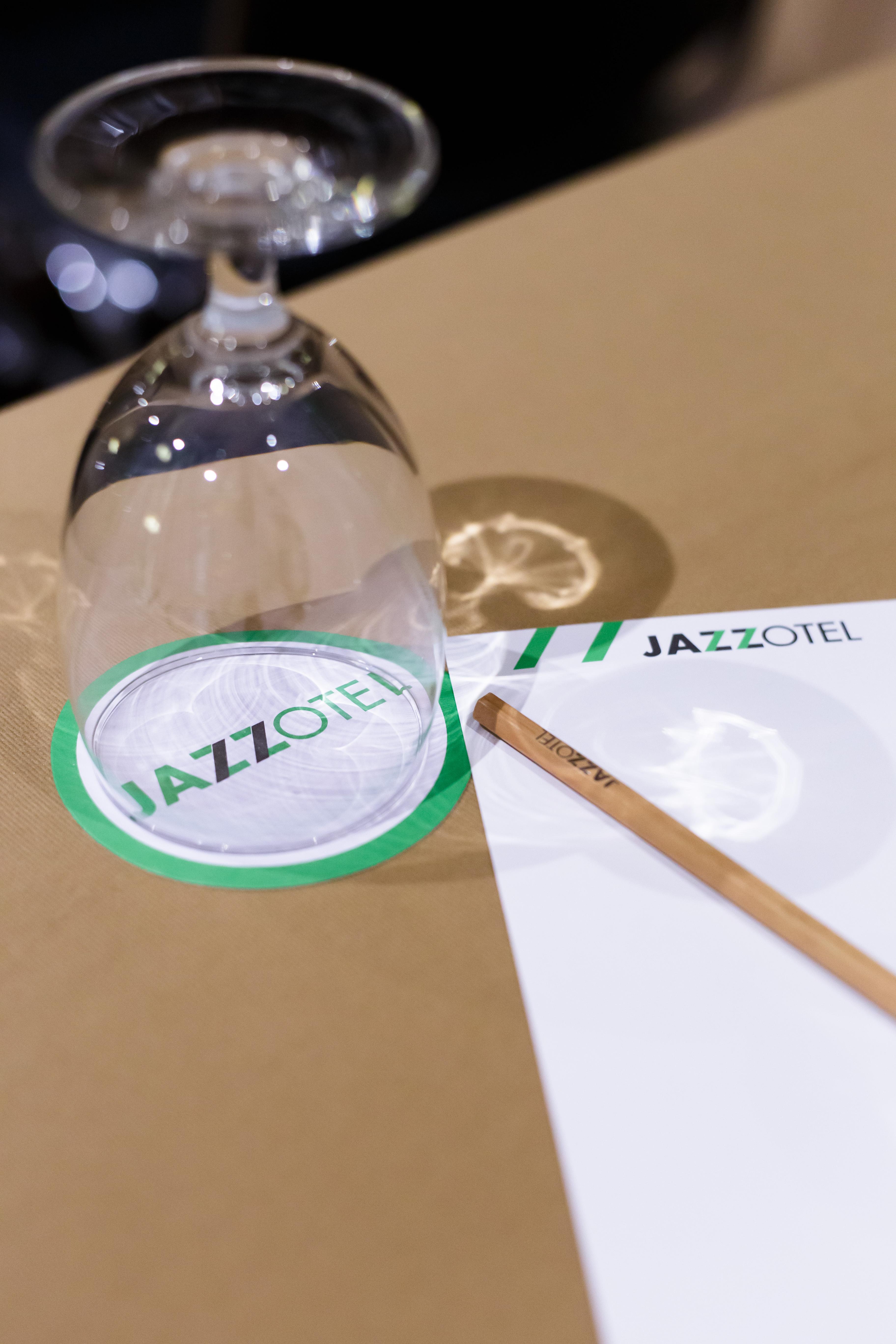 Jazzotel Bangkok Exterior photo